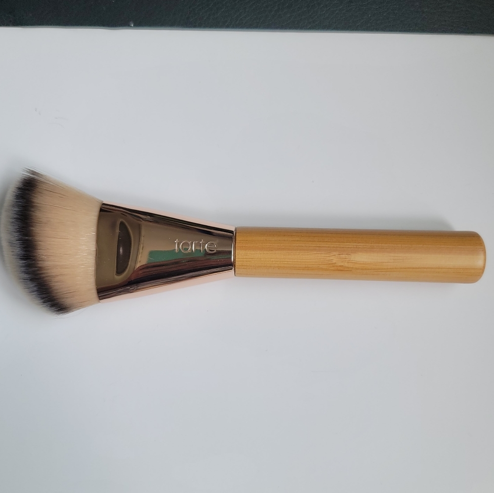 Tarte Cheek Lifter Brush - New